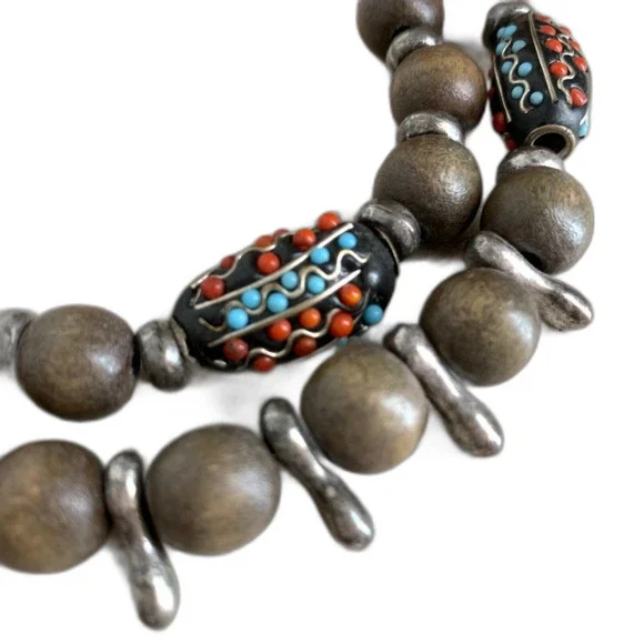 CHICOS Necklace Colorful Beaded Double Strand Tribal Red Brown Silver Vintage - Picture 4 of 11